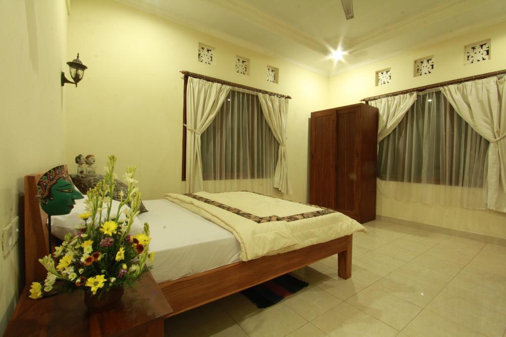 Pondok Loris Guest House Ubud  Exterior photo