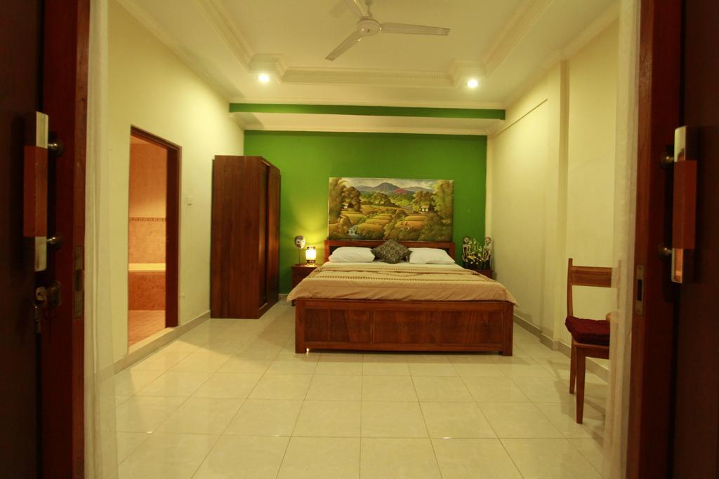 Pondok Loris Guest House Ubud  Exterior photo