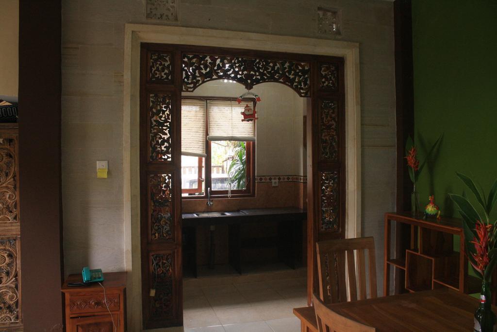 Pondok Loris Guest House Ubud  Exterior photo