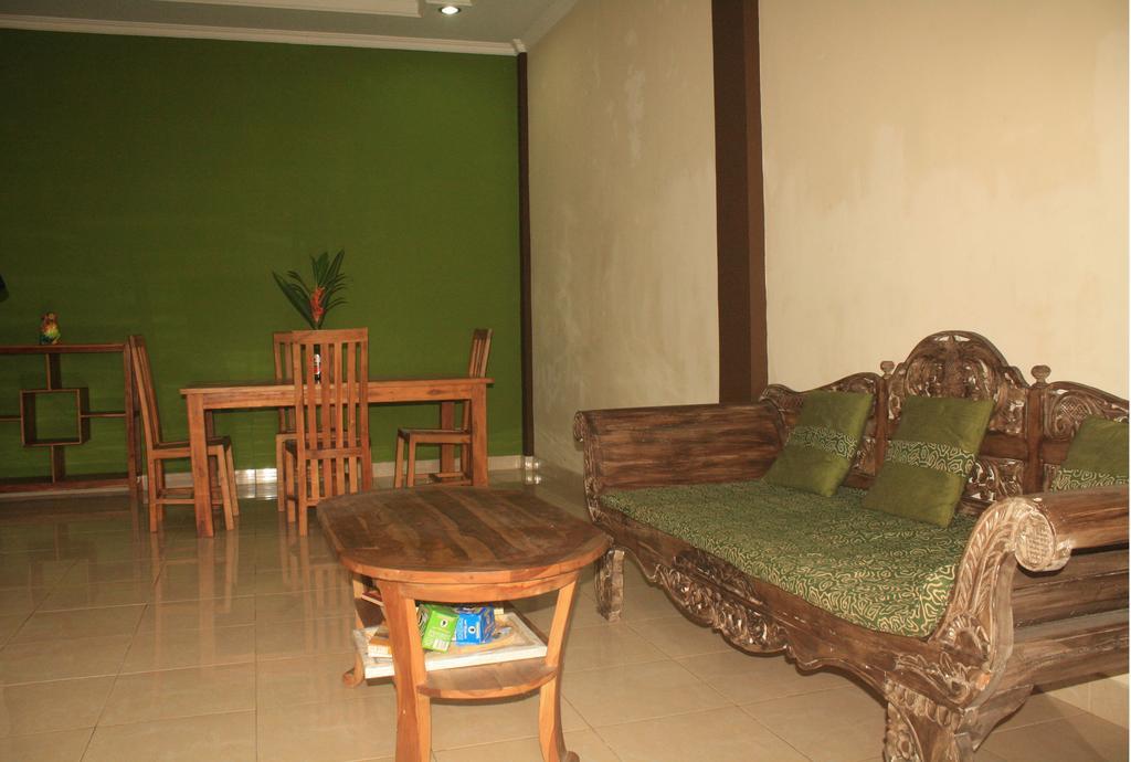 Pondok Loris Guest House Ubud  Exterior photo
